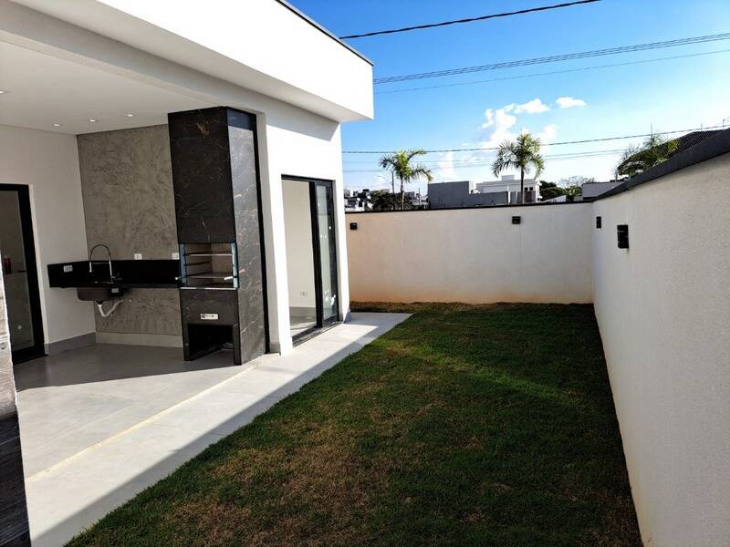 Casa à venda com 3 quartos, 156m² - Foto 4