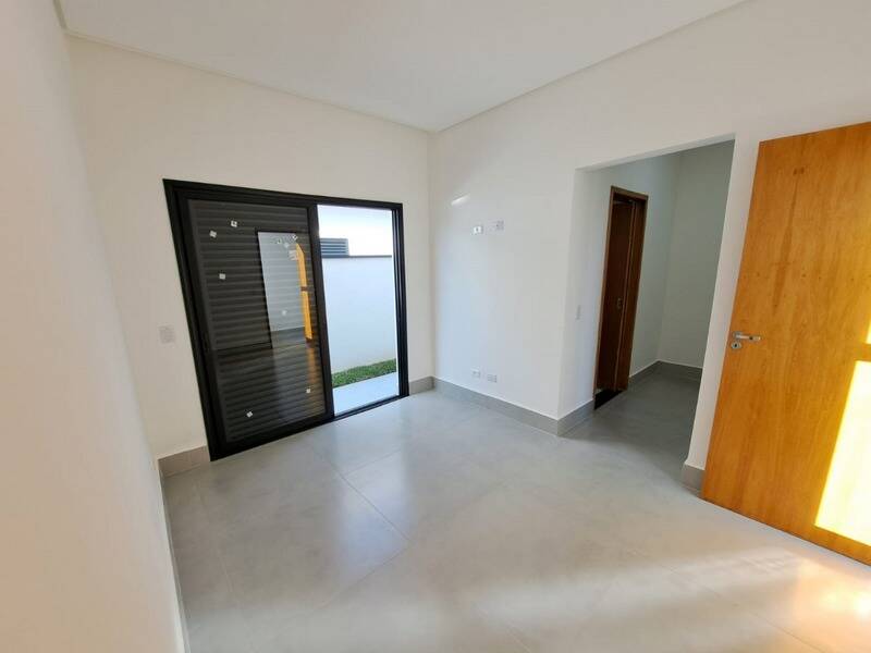 Casa à venda com 3 quartos, 156m² - Foto 8