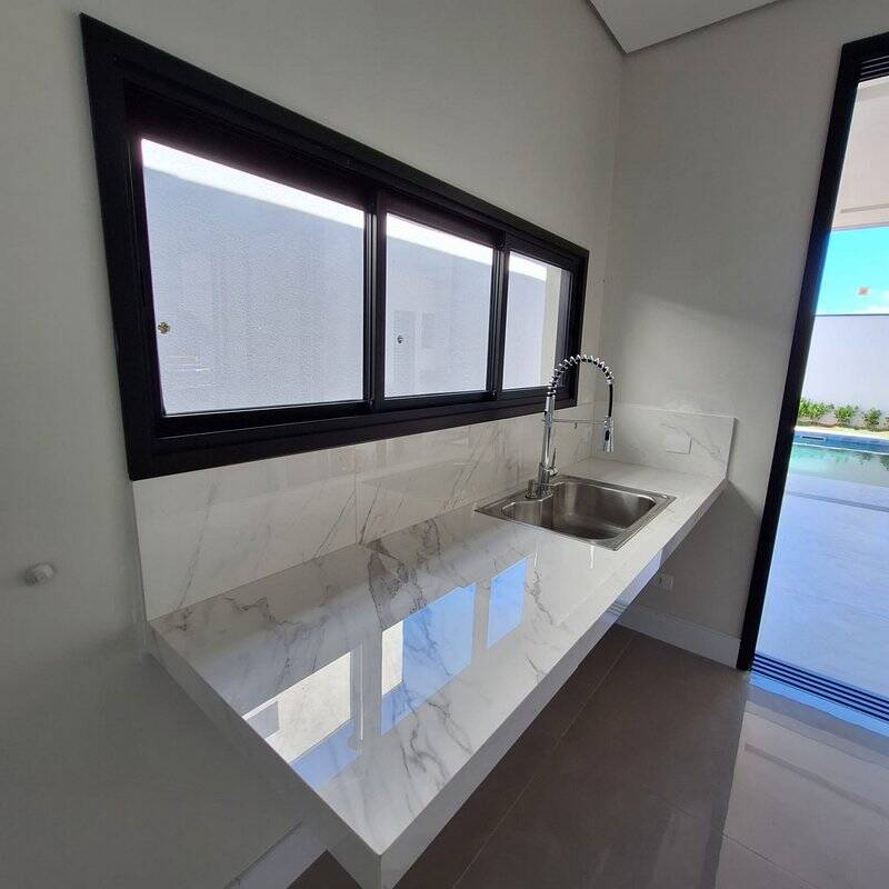 Casa à venda com 3 quartos, 270m² - Foto 5