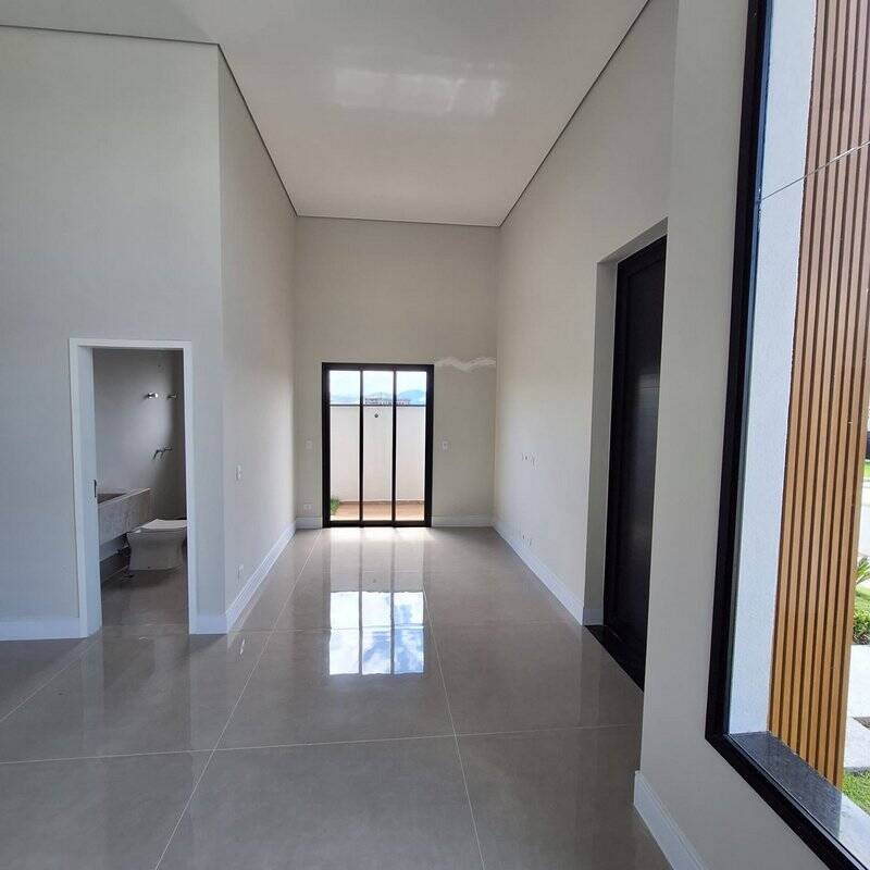 Casa à venda com 3 quartos, 270m² - Foto 44