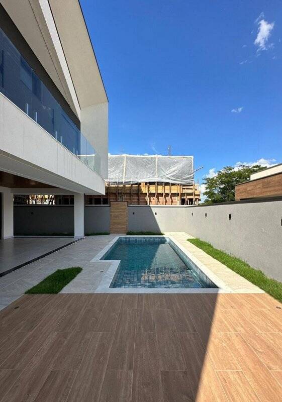 Casa de Condomínio à venda com 5 quartos, 445m² - Foto 10