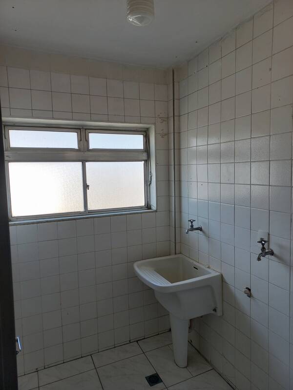 Apartamento para alugar com 2 quartos, 75m² - Foto 18