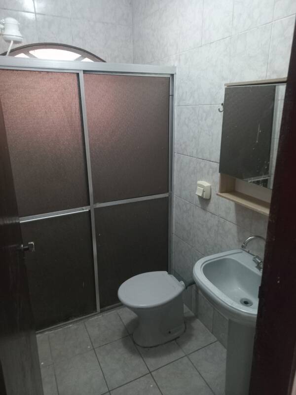 Casa para alugar com 3 quartos, 100m² - Foto 14