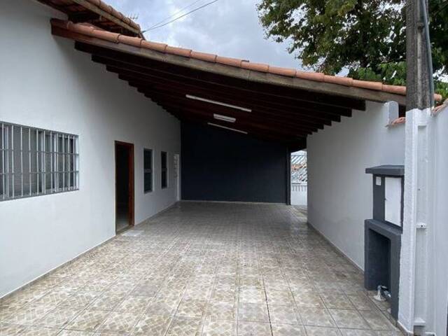 Casa para Venda em São José dos Campos - 2