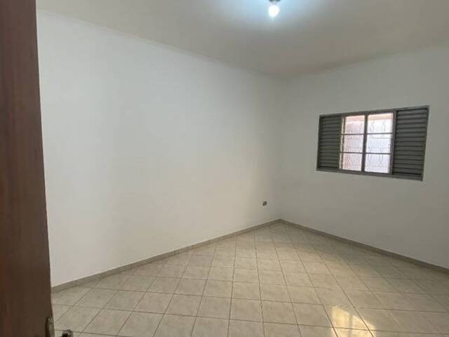 Casa para Venda em São José dos Campos - 5